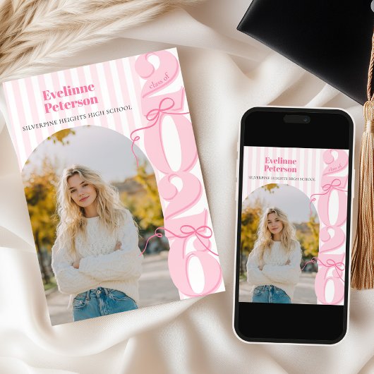 Modern Pink 2026 Graduation Invitation Kaart