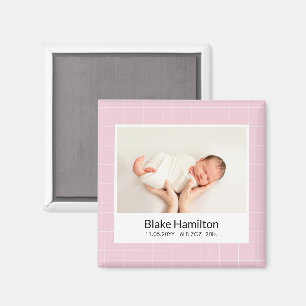 Modern Pink Unique Baby Geboorteaankondiging Magneet