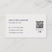 Modern QR Code & Business Logo l Navy Blue & Gold Visitekaartje (Achterkant)