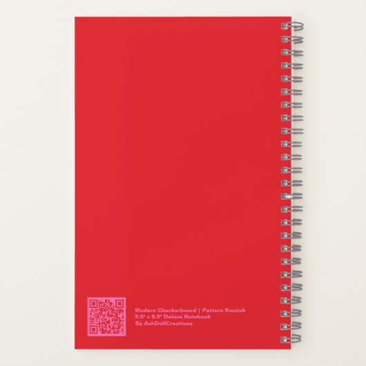 Modern Red and Pink Checkerboard Notebook Notitieboek (Achterkant)