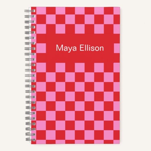 Modern Red and Pink Checkerboard Notebook Notitieboek (Voorkant)