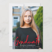 Modern Red Brush Script Photo Afstuderen Aankondiging (Voorkant)