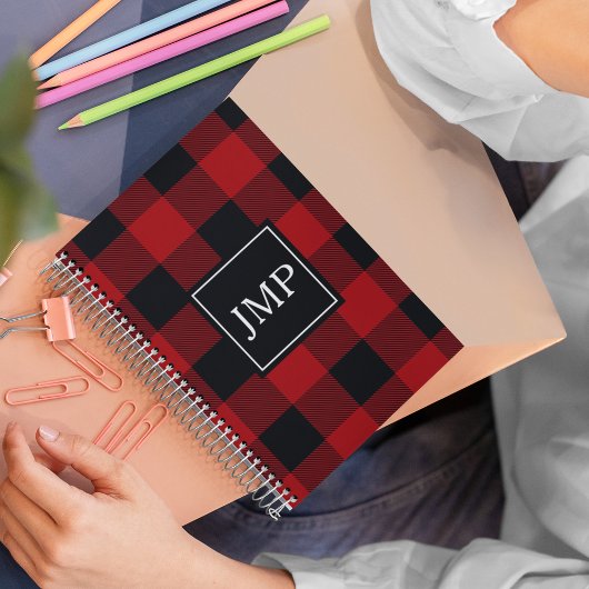 Modern Red Buffalo Plaid Persoonlijk Initiaal Notitieboek