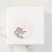 Modern Red & Green Christmas Floral Pattern Bedankjes Labels (In situ)
