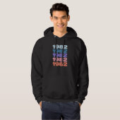 Modern Repeated Text 1982 Hoodie (Voorkant volledig)