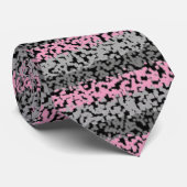 Modern roze zwarte horizontale strepen patroon stropdas (Opgerold)