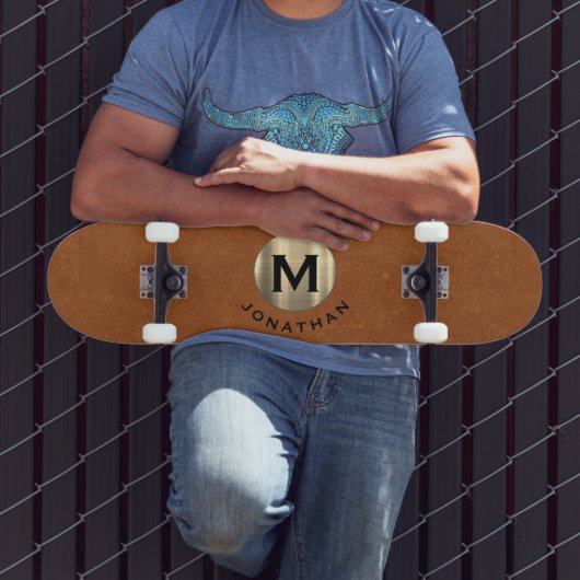 Modern Sable Leather Gold Monogram Skateboard (Buiten 3)