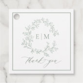 Modern Sage Green Leafy Crest Monogram Weddenschap Bedankjes Labels (Voorkant)