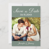 Modern Sage Groen Wit Script Foto Bruiloft Save The Date (Voorkant)