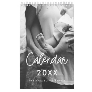 Modern script 2025 familie kalender