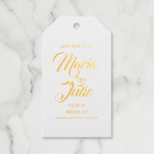 Modern script bewaart onze datum dubbel hart cadeaulabels (Voorkant)