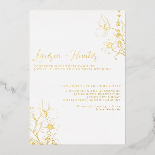 Modern Script Black White Floral Wedding Gold Folie Uitnodiging (Voorkant)