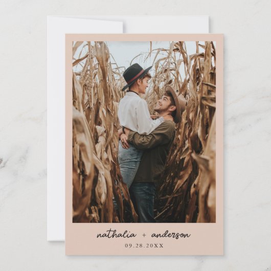 Modern Script Boho Beige Foto QR Code Bruiloft Kaart (Achterkant)