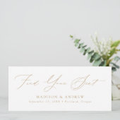 Modern Script Bruiloft Vind uw Seat Header Kaart (Staand voorkant)