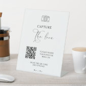 Modern Script Capture The Love QR-code Bruiloft Reclamebord Met Voetstuk (Insitu)