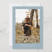 Modern Script Dusty Blue Photo Baby shower Kaart (Achterkant)