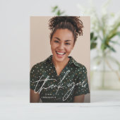 Modern script eenvoudig één foto-afstuderen bedankkaart (Staand voorkant)