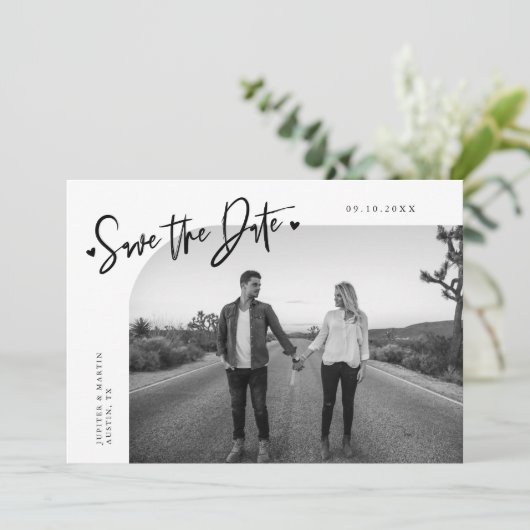 Modern Script Heart White Curved Frame Photo Save The Date (Staand voorkant)