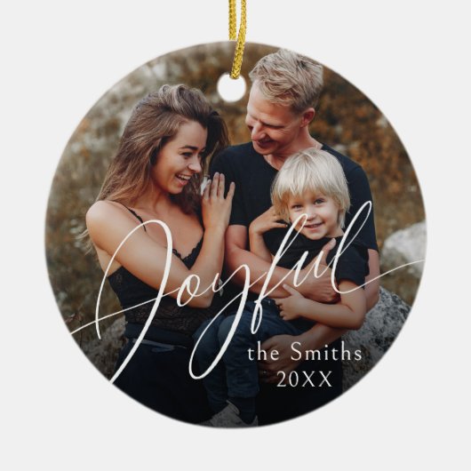 Modern Script Joyful Christmas Family Photo Keramisch Ornament (Voorkant)