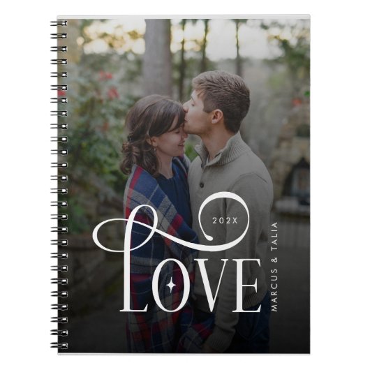 Modern Script Love Custom Engaged Couples Photo Notitieboek (Voorkant)