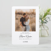 Modern Script Minimal Wedding Photo Save the Date (Debout devant)