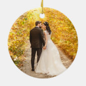 Modern Script Mr. & Mrs Wedding Photo Round Keramisch Ornament (Achterkant)