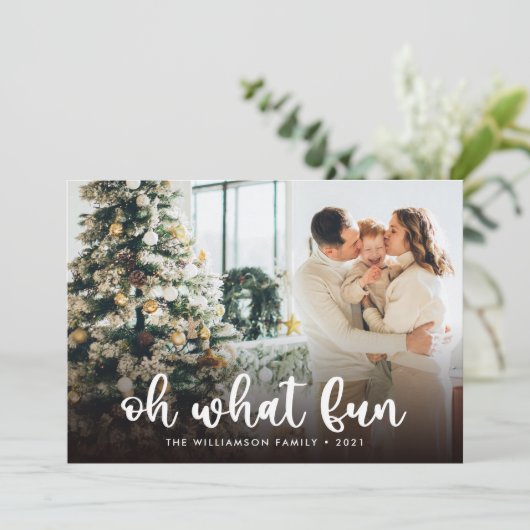 Modern Script Oh What Fun Foto Kerstmis Kaart (Staand voorkant)
