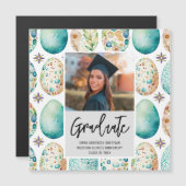 Modern Script Photo Afstuderen Magnetische Uitnodiging (Voorkant / Achterkant)