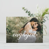 Modern Script Photo Chic Wedding Engagement Party Kaart (Staand voorkant)