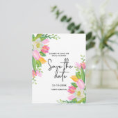 Modern Script Pink Floral Wedding Save the Date Kaart (Staand voorkant)