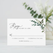 Modern Script Rustic Greenery Wedding RSVP Kaartje (Staand voorkant)