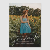 Modern Script Simple Photo Afstuderen Magnetische Uitnodiging (Voorkant)