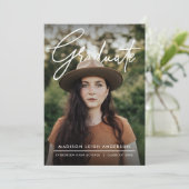 Modern Script Simple Photo Graduation Announcement Kaart (Staand voorkant)