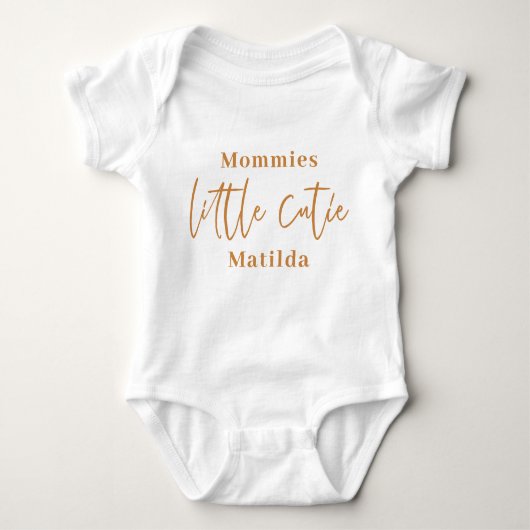 Modern script typografie kleine cutie baby baby bo romper (Voorkant)