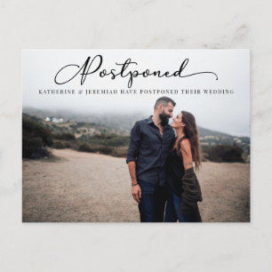 Modern Script Uitgestelde bruiloft Wijzig de datum Briefkaart