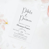 Modern Script Vrijgezellenfeest Petals en Prosecco Kaart