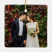 Modern Script Wedding Photo Mr. & Mrs. Keramisch Ornament (Achterkant)