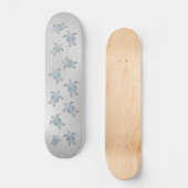 Modern Silver Zee Turtles Coastal Skateboard (Voorkant)