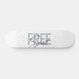 Modern, simpel, cool typography of Free Spirit Skateboard