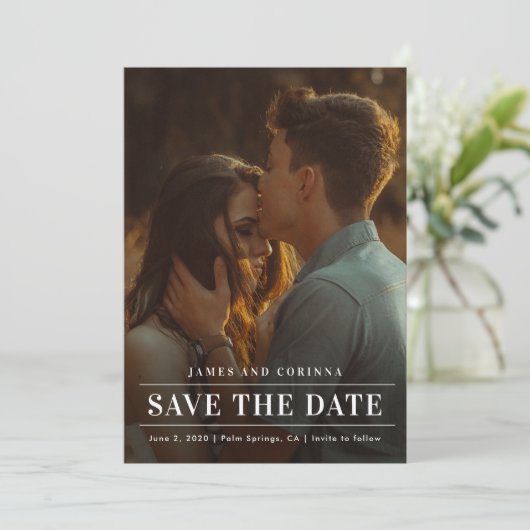 Modern Simple Typography Weddenfoto Save The Date (Staand voorkant)