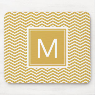 Modern Spicy Mustard Yellow Chevrons en Monogram Muismat