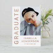 Modern Stijlvol 2 Afstuderen Roos Gold Folie Uitnodiging (Staand Voorkant)