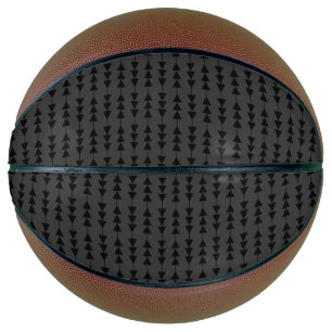 Modern & Stijlvol Zwart Hangende Driehoeken op Smo Basketbal