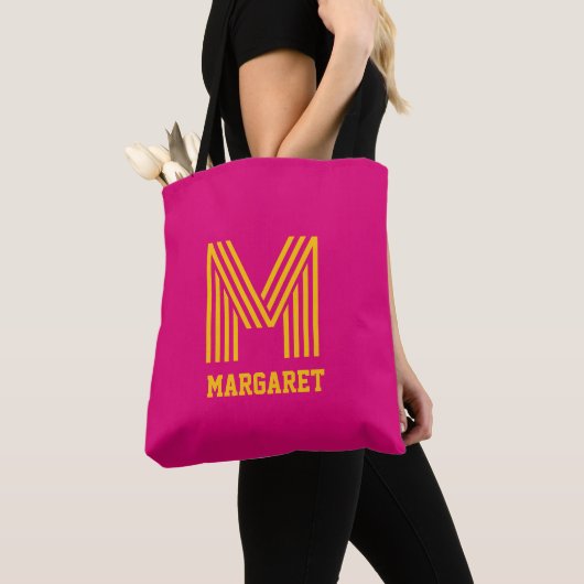 Modern stylish fuchsia &yellow monogram name Tote Draagtas (Dichtbij)