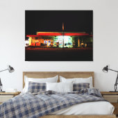 modern tankstation canvas afdruk (Insitu (Slaapkamer))