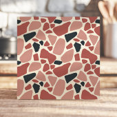 Modern Terrazzo Design in rood en zwart Tegeltje