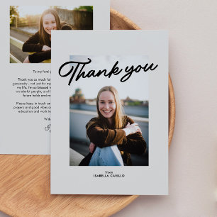 Modern trendy eenvoudig twee foto afstuderen bedankkaart