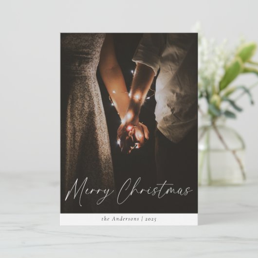 Modern trendy script donkergroen vrolijk kerstfees feestdagenkaart (Staand voorkant)