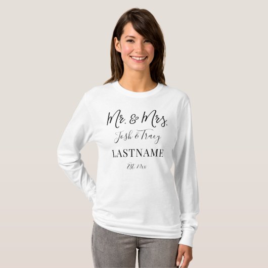 Modern Trendy Script personaliseerde Mr en Mrs. T-shirt (Voorkant volledig)