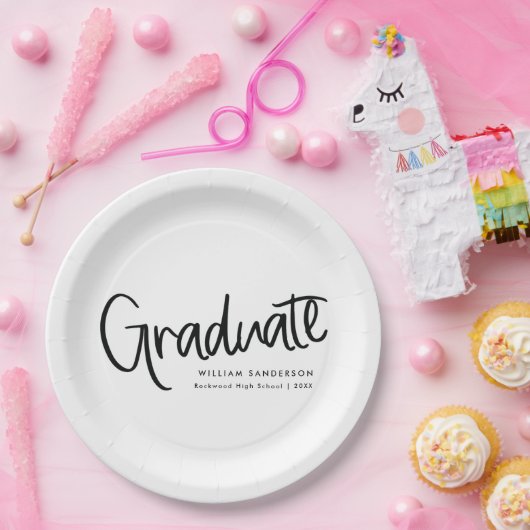 Modern trendy script zwart-wit Afstuderen Papieren Bordje (Feest)